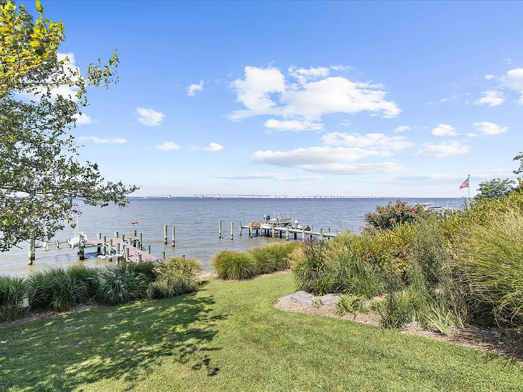 Bayside Dr, Stevensville — Photo 2
