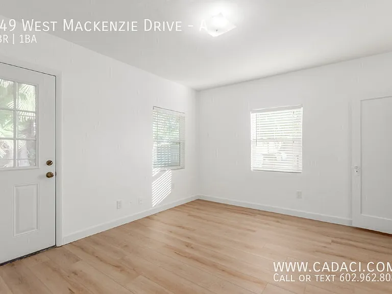 749 W Mackenzie Dr #A — Photo 23