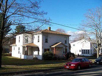2nd image of 239-241 Chestnut St