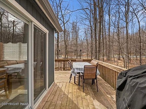 5th image of 16 Lyman Ln