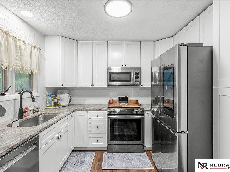 1st image of 5615 Hallcliffe Ct