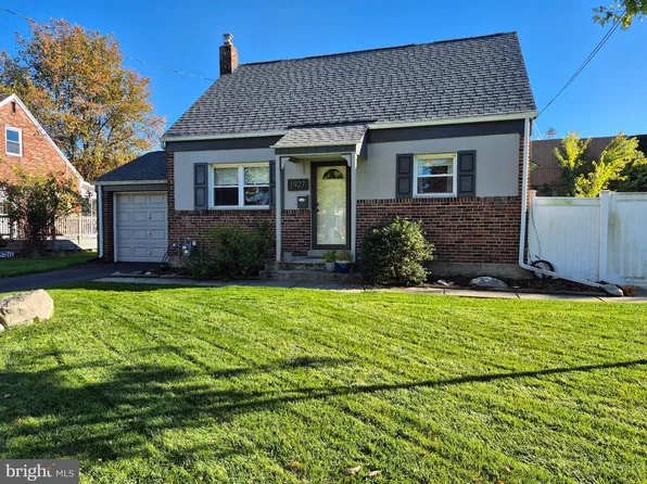 1927 Princeton Ave, Camp Hill, PA 17011