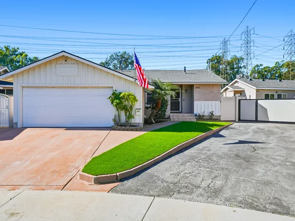 21005 Longworth Ave, Lakewood, CA 90715