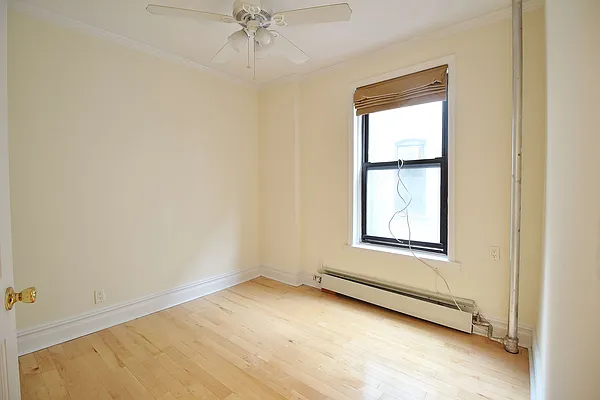 Rented by Julianna Realty Corp | media 8