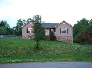 1726 Still Meadow Ln, Lenoir, NC 28645