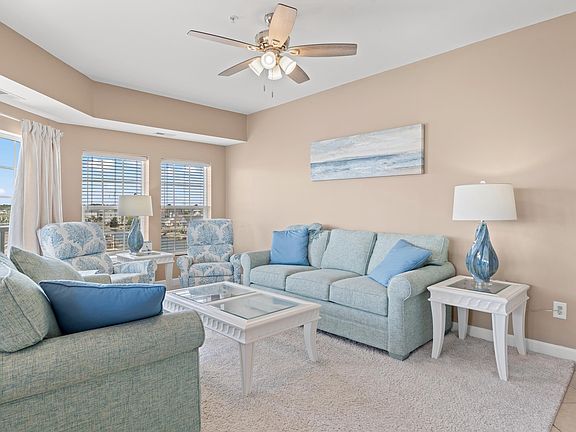 4th image of 3401 N Ocean Blvd. #301