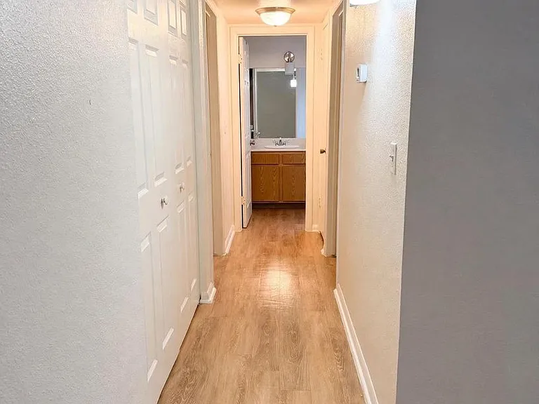 Shadowbrook Apartments-Scenic Living in Sedona — Photo 47