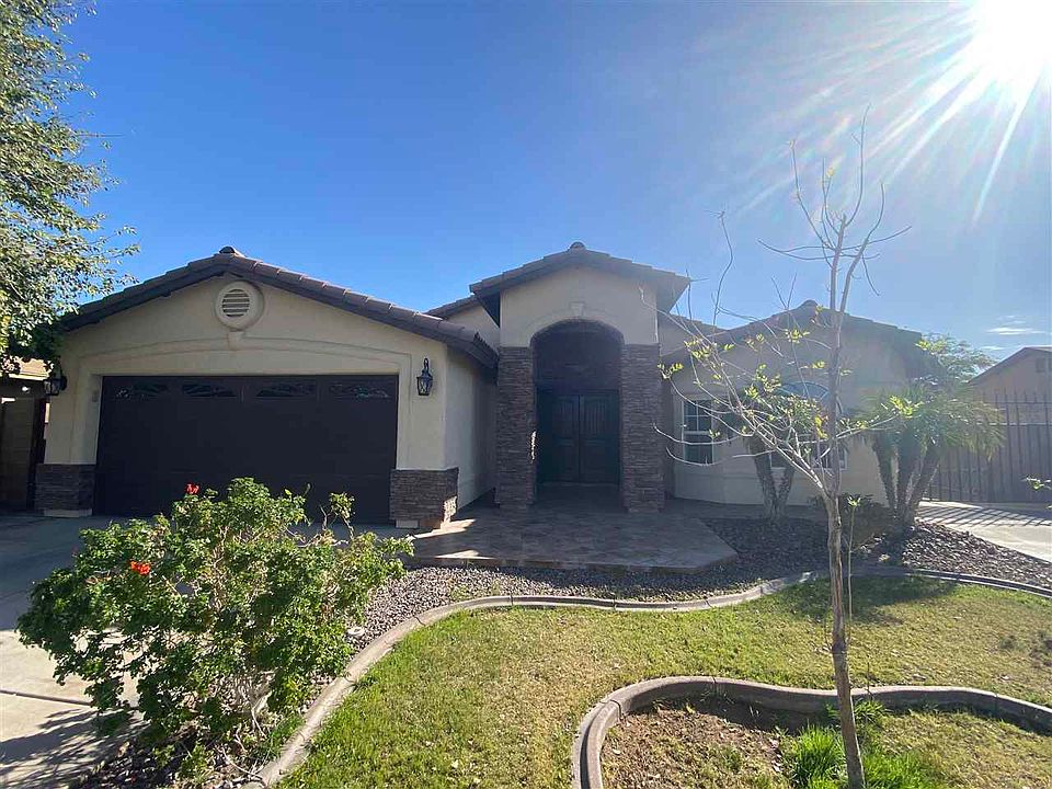 1st image of 607 N Gonzalez Dr