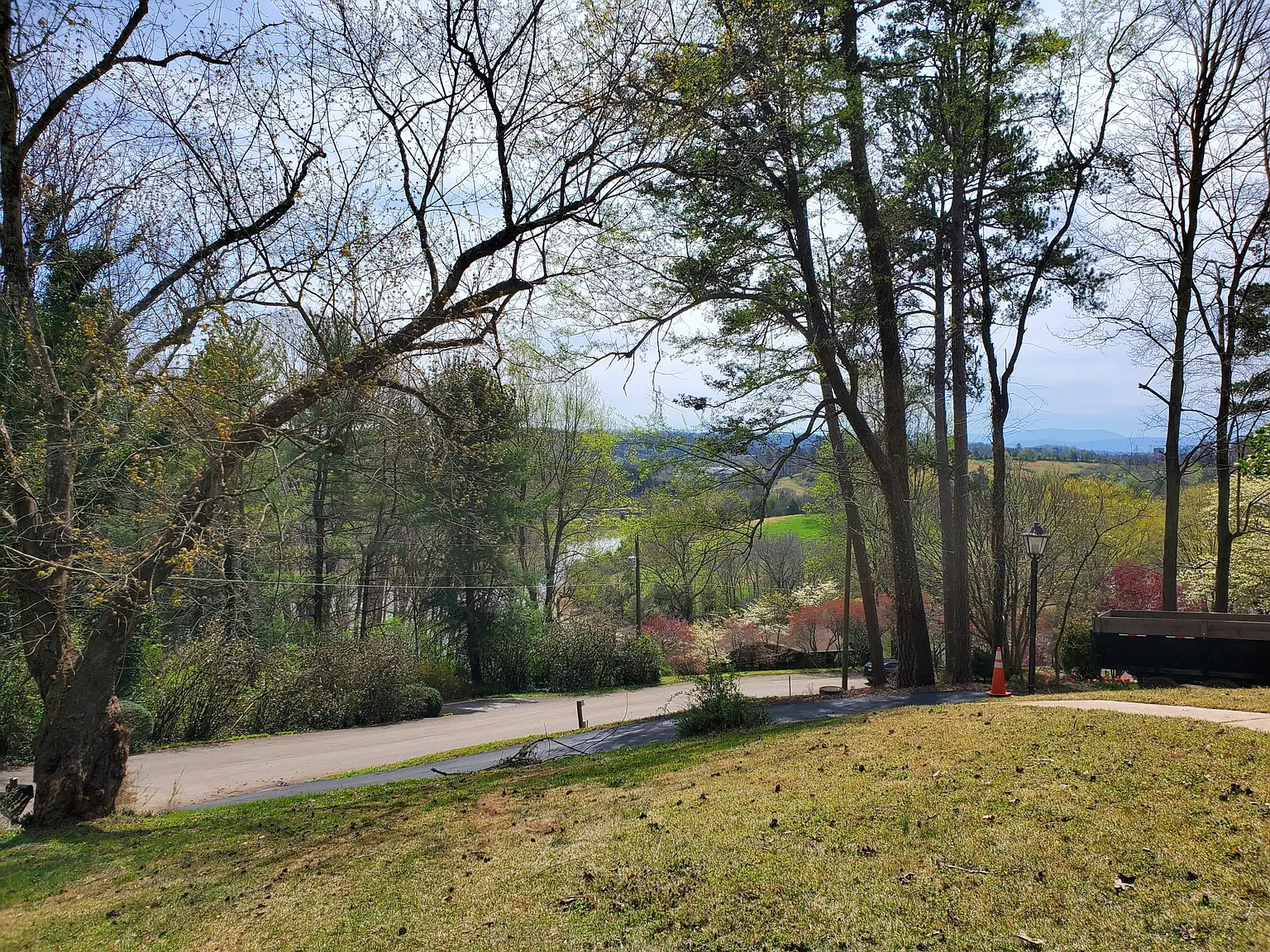 1 bed, 1050 sqft, $1,400 — Photo 4