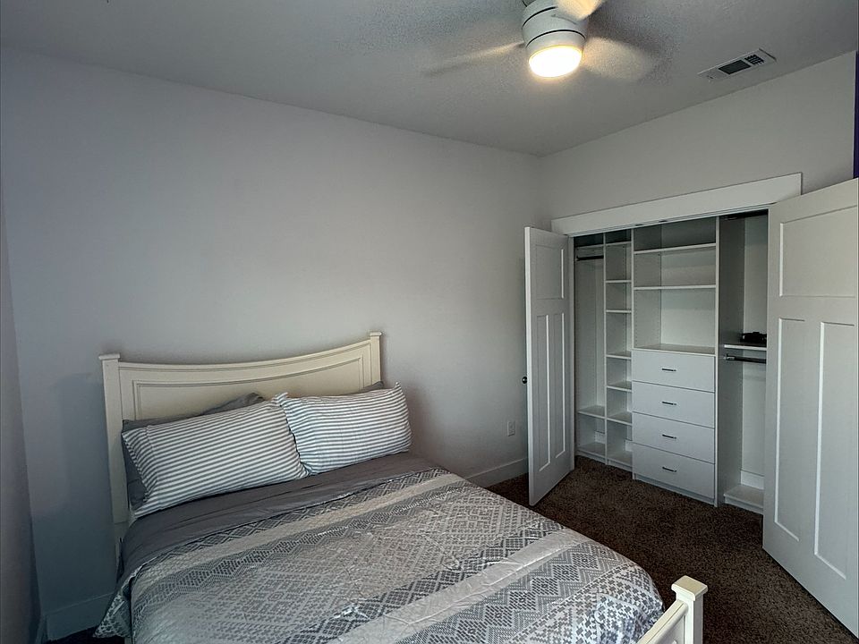 Custom-Designed Closet