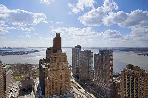 Rented by Corcoran | media 1