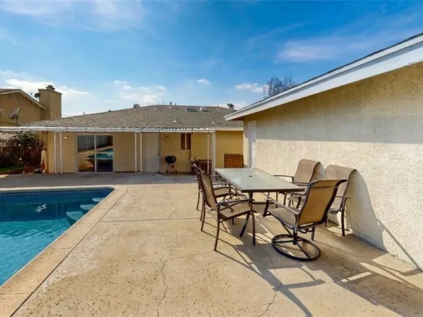 12943 California St, Yucaipa, CA 92399