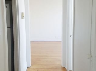 5065 N Damen Ave APT 1, Chicago, IL 60640