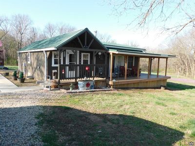 16083 S Burlingame Rd, Burlingame, KS, 66413