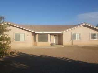 8955 Macron St, Oak Hills, CA 92344