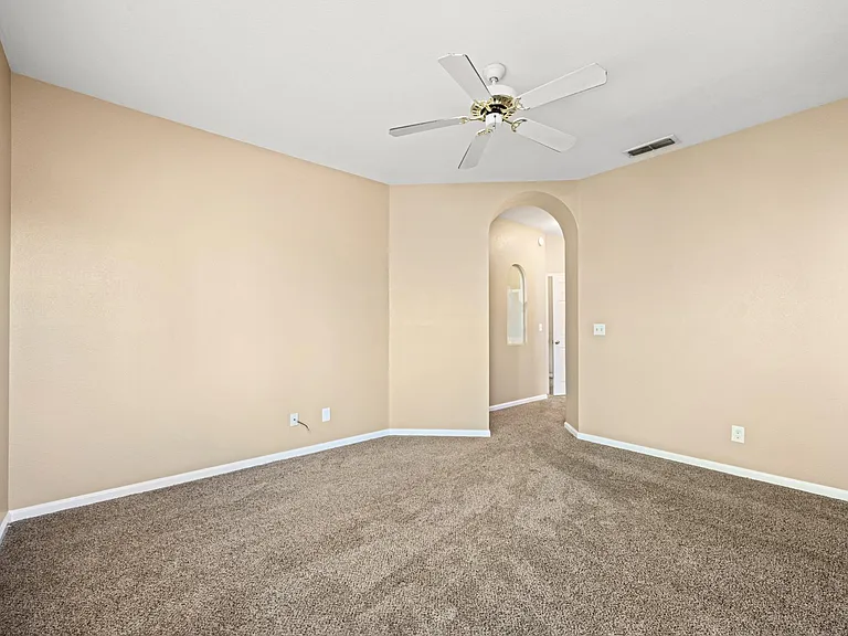 142 Kennerly Way — Photo 18