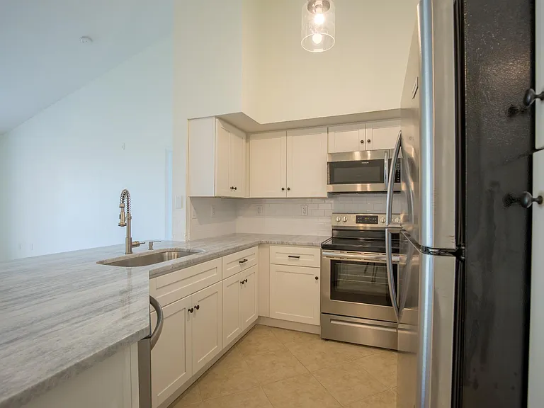 4106 Central Sarasota Pkwy #1034 — Photo 2