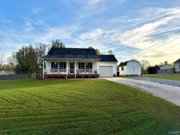 23980 Wales St, Elkmont, AL 35620