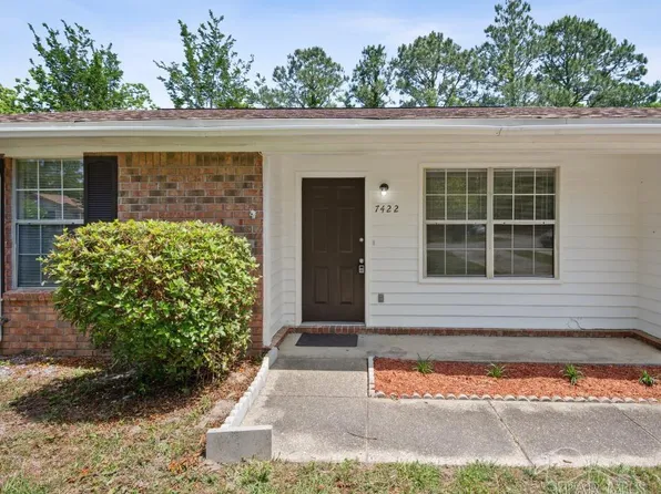 7422 Sandy Creek Dr, Pensacola, FL 32506