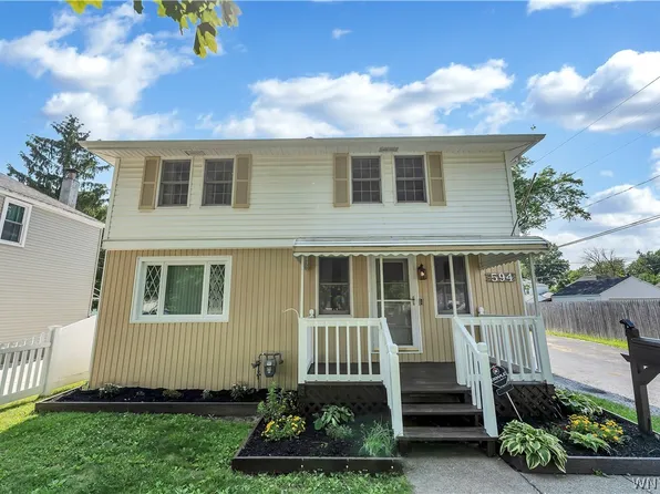 594 76th St, Niagara Falls, NY 14304
