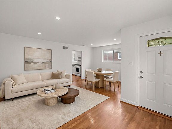 5th image of 1207 Brooke Dr
