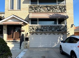 851 N Northwest Hwy #2, Park Ridge, IL 60068