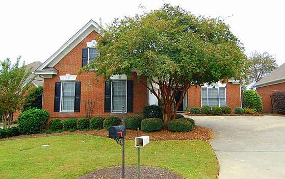 1st image of 212 White Birch Cir