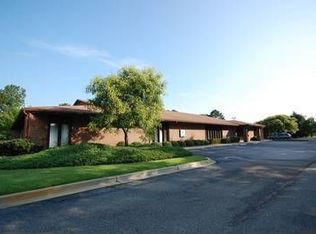 130 Dunbarton Dr, Florence, SC 29501