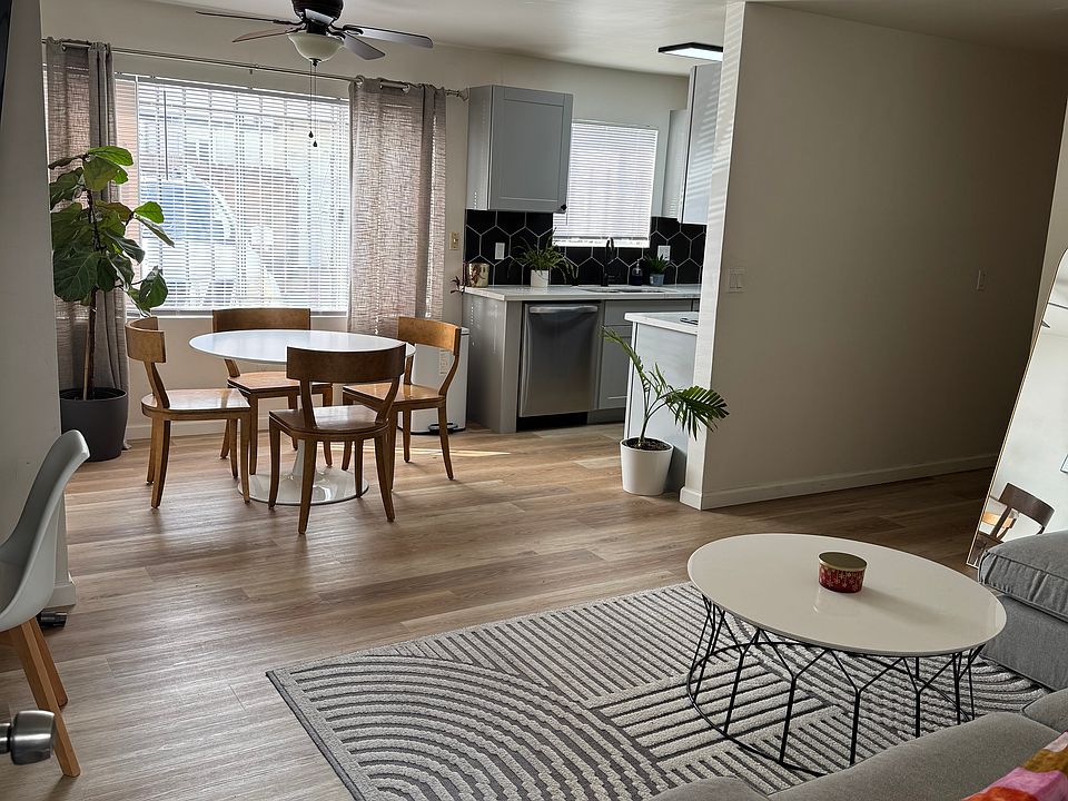 1st image of 3754 32nd St #3