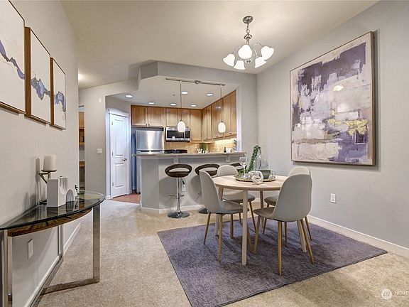 5th image of 4321 Issaquah Pine Lake Road SE #402