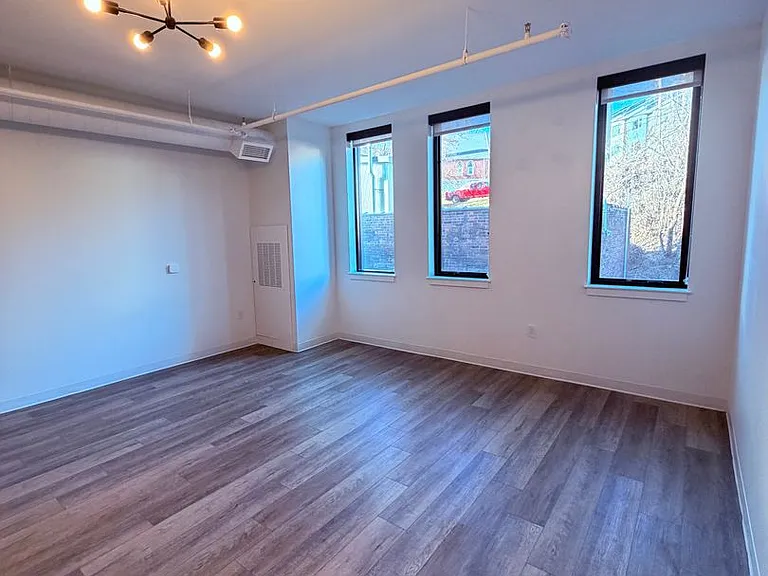 1709 FIFTH AVE — Photo 17