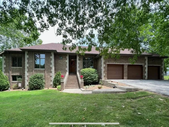 2012 N Shoemaker Drive, Nixa, MO 65714