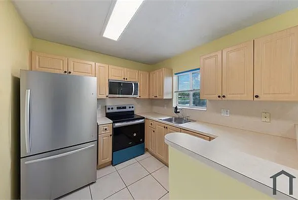 2931 SE 12th Rd