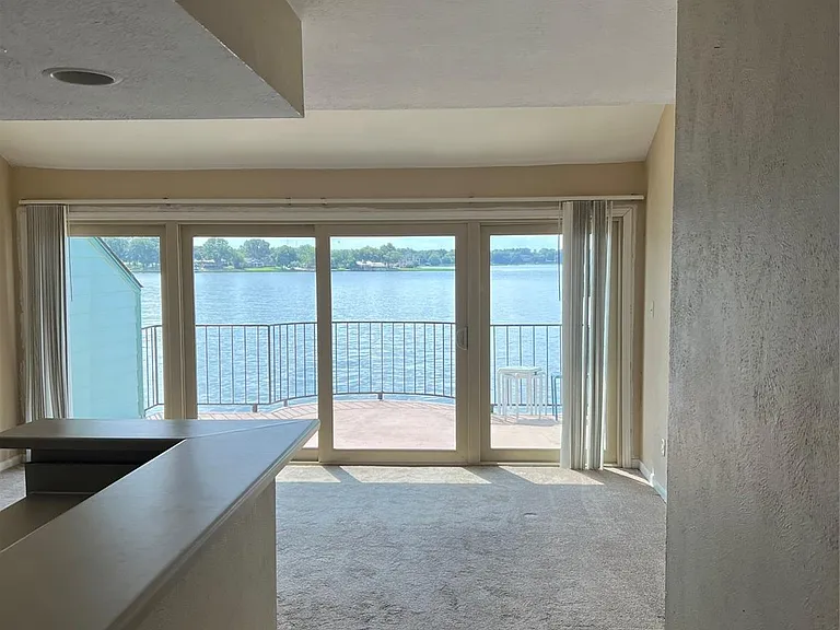 7041 Kingston Cove Ln #253 — Photo 6