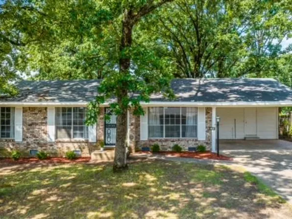 1816 Osage Dr, North Little Rock, AR 72116