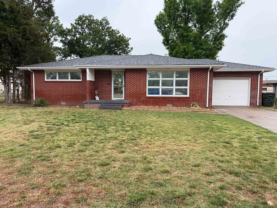 1st image of 2530 Quivira Ave