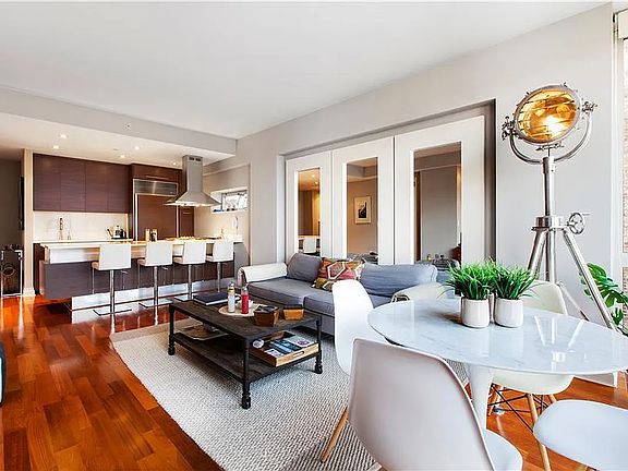 3rd image of 39 E 29th St #21-C
