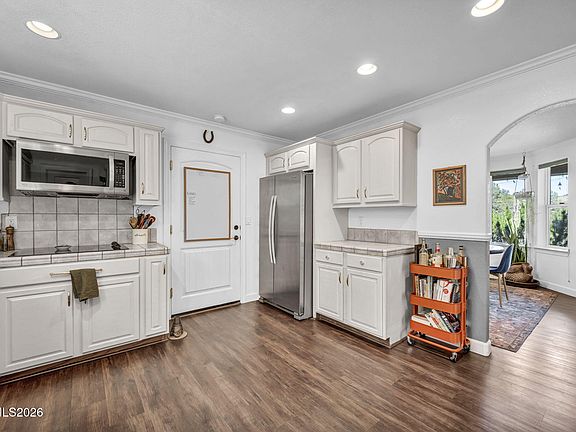 5th image of 2569 Cartwright Rd
