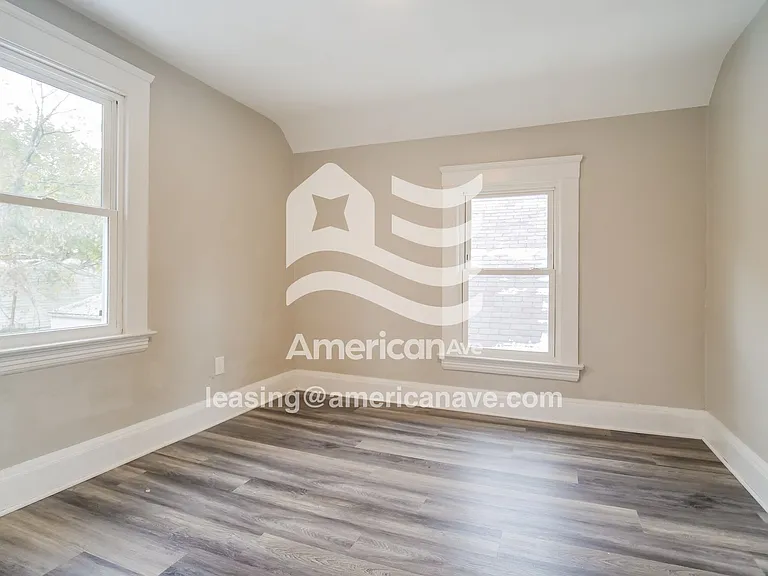 1081628_012_wm_-_bedroom_13282612.jpg