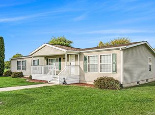 301 McConnell St, Gaines, MI 48436