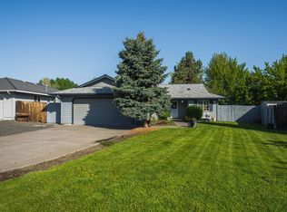 61875 Avonlea Cir, Bend, OR 97702