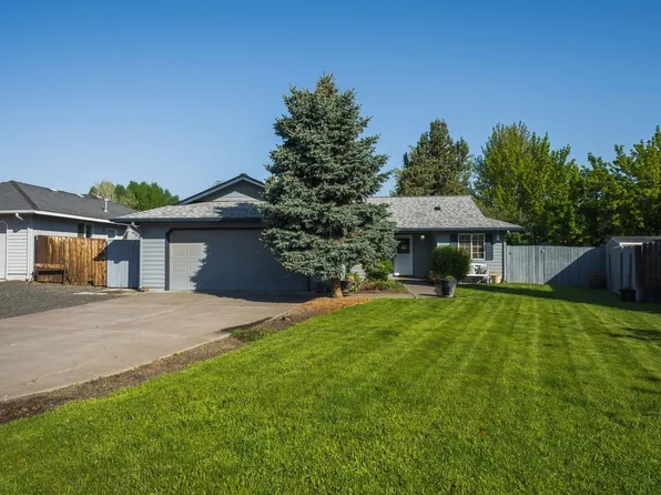 61875 Avonlea Cir, Bend, OR 97702