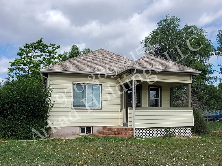 1015 S 4th St — Photo 1