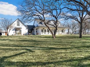 192 County Road 3133, Decatur, TX 76234