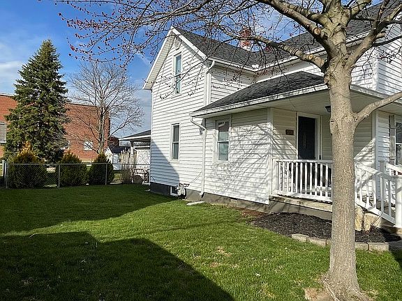 3rd image of 206 State