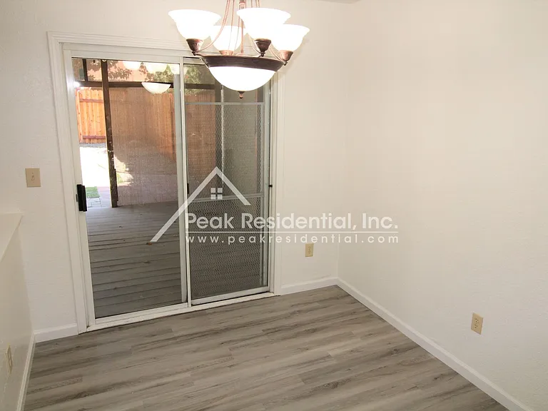 2641 Decker Way — Photo 10