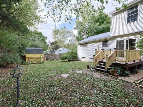 118 Coolidge St, Swansea, MA 02777