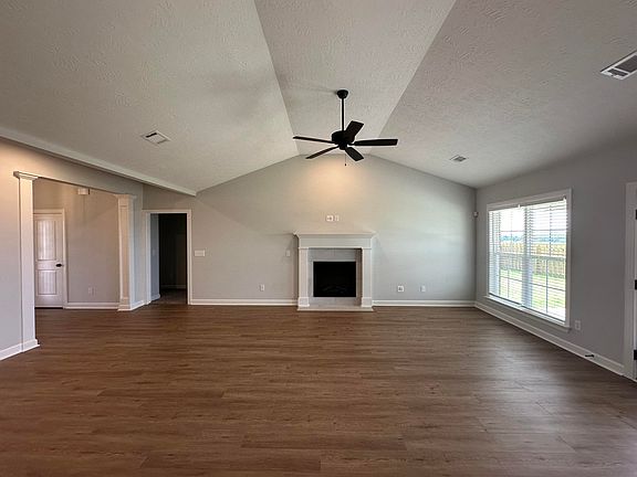 3rd image of 3458 Stockport Drive
