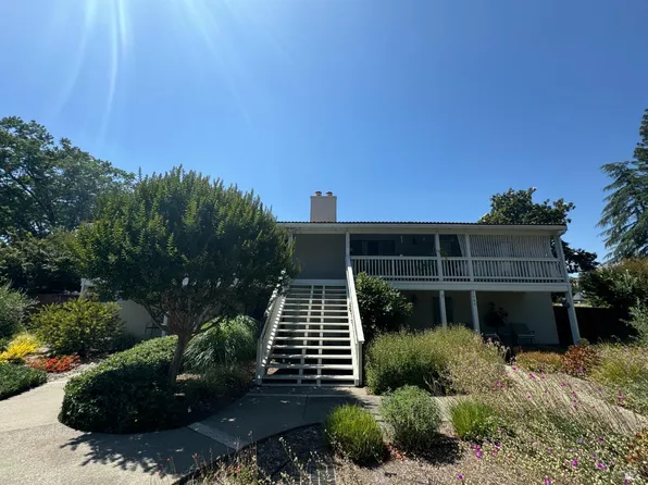 1082 Mariposa Ln, Saint Helena, CA 94574