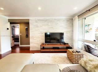 451 NW 34th St, Oakland Park, FL 33309